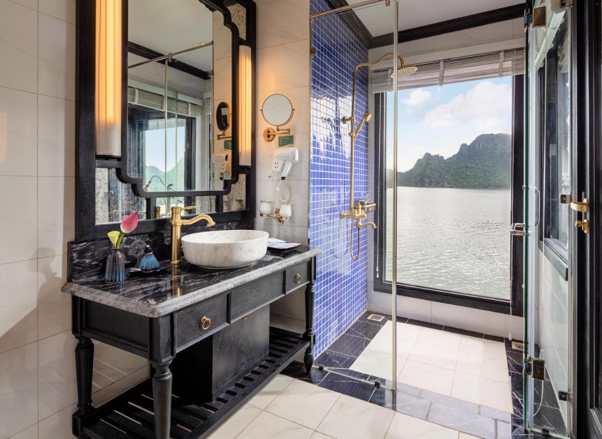 Le Journey Luxury Cruise Otel Ha Long Dış mekan fotoğraf